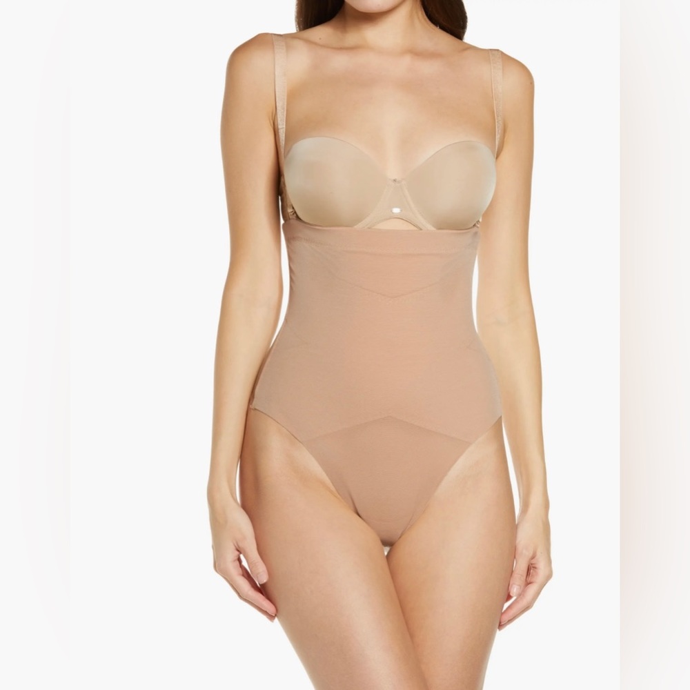 HONEYLOVE SuperPower Thong In Sand Size S